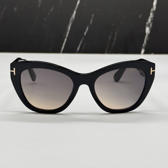 NEW TOM FORD TF940 01B WOMEN CAT EYE SUNGLASSES TOM FORD CARA FT0940/S - Picture 3 of 11